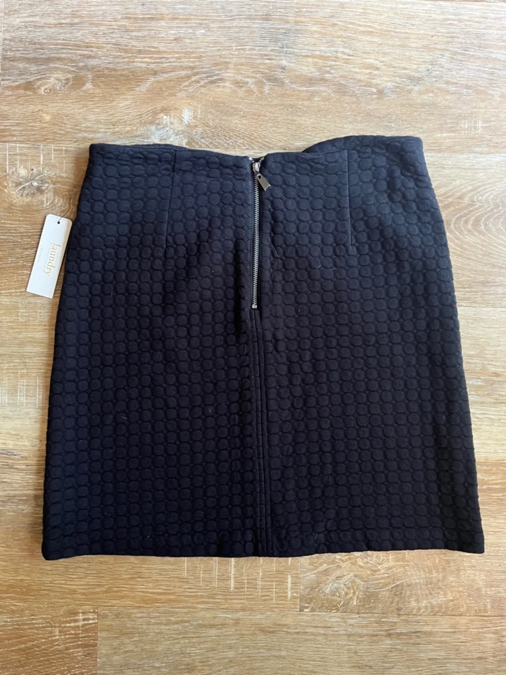 New Laundry by Shelli Segal Black Quilted Mini Skirt Size 8 NWT